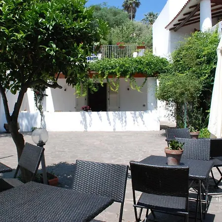 Aparthotel Costa Vacanze 3*