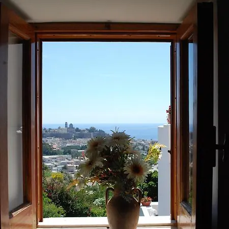 Apart-hotel Costa Vacanze Lípara