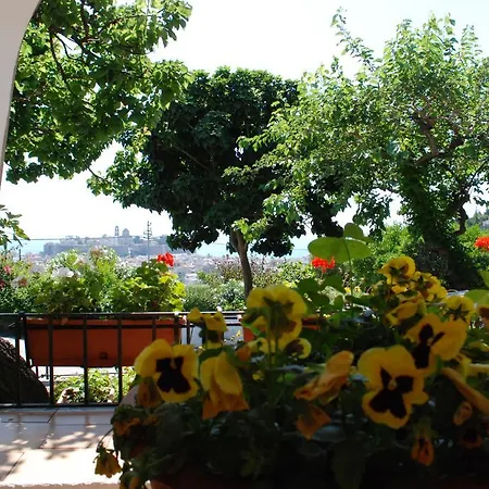 Costa Vacanze Apart-hotel Lípara